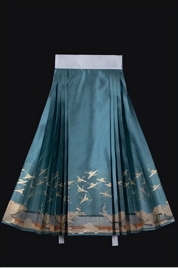 迪奥抄袭“马面裙”，乐视成“幸福感”最强的“神仙公司”