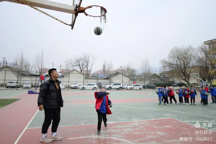 盐湖区解州学校小学部举行丰富多彩的社团活动