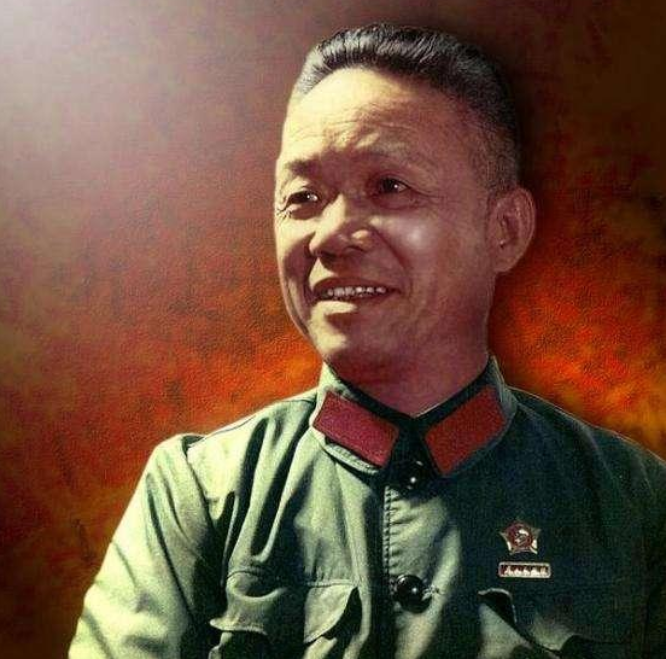 开国57位上将中，如果按照战功成绩排名，排在前两名的会是谁？