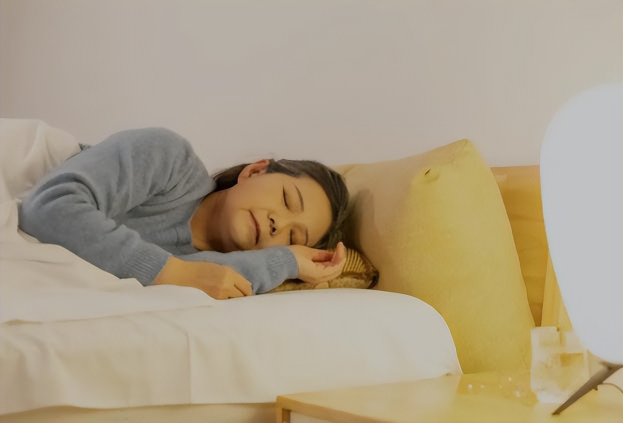 身体好不好，低头看看脚？自查一下，你的脚是否有这4个特征？