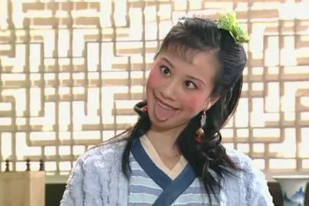 倪虹洁：曾寄人篱下，沦为18线小演员，如今总算“活”过来了