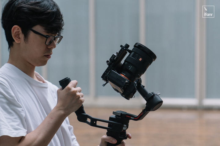 DJI RS3 体验：变强了？变得更好用了