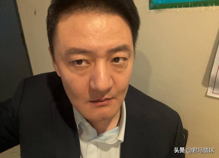 焦健为什么退出cba(自行官宣！焦健退出首钢主帅竞聘，归结5大理由向秦晓雯力荐2名宿)