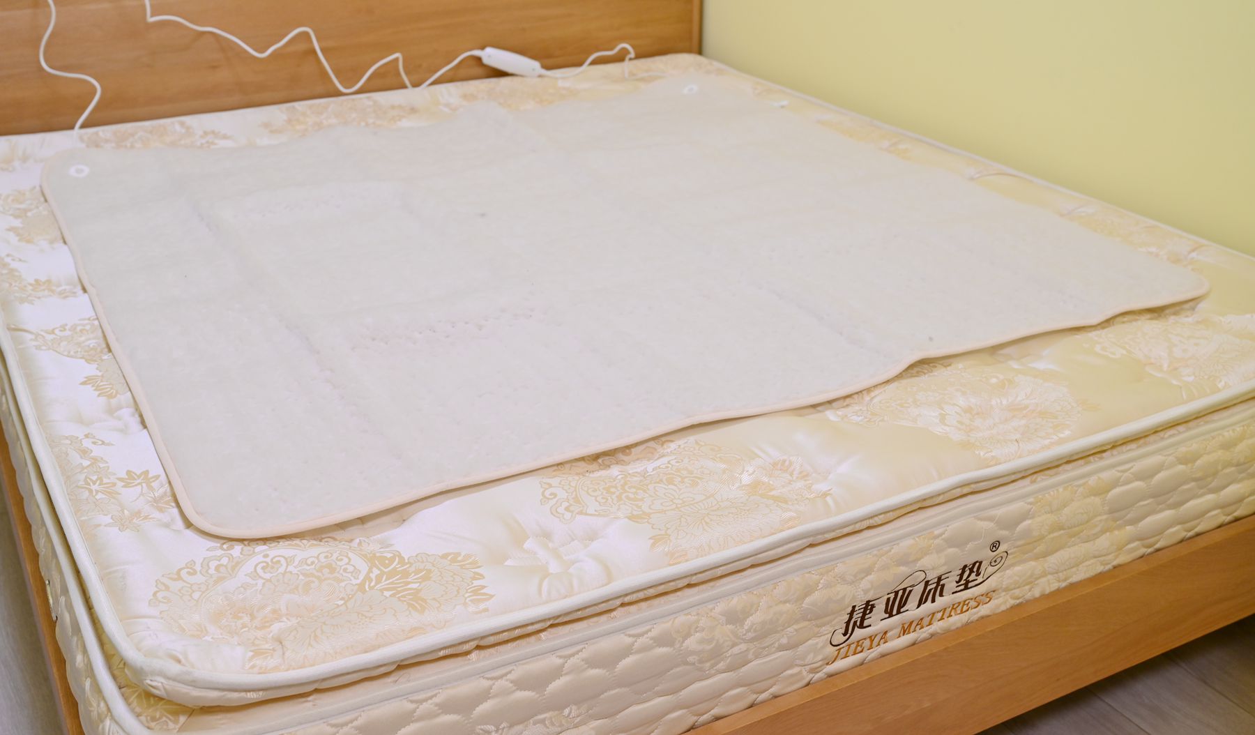 你的被窝还冷吗？三款不同类型中高端电热毯横评体验