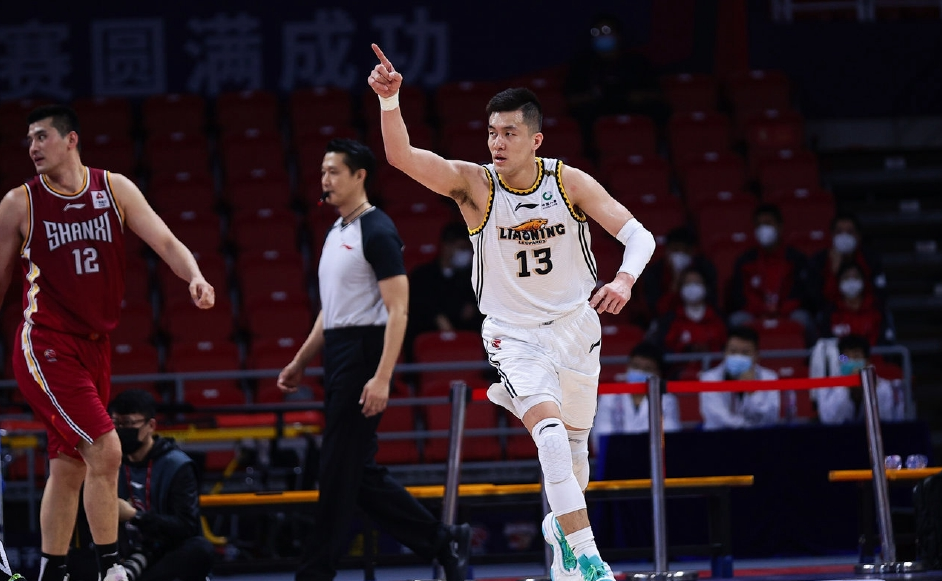 你知道你为什么去不了nba(郭艾伦为何不去NBA？亚洲第一控卫，这个名号是虚的吗？)