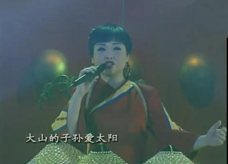 青歌赛“魔咒”：那些天才级的冠军，后来有几人还留在歌坛？