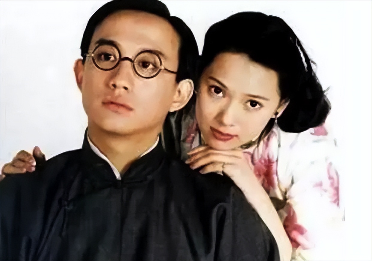 “气质不行”别穿长衫！这12位民国贵公子，完美诠释什么叫儒雅