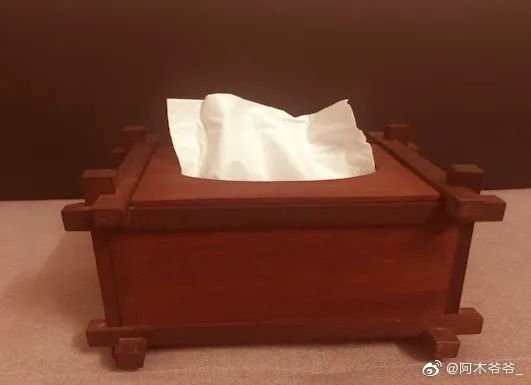 油管获赞1000万，广西大爷造出2600年前鲁班凳，千万老外大赞厉害