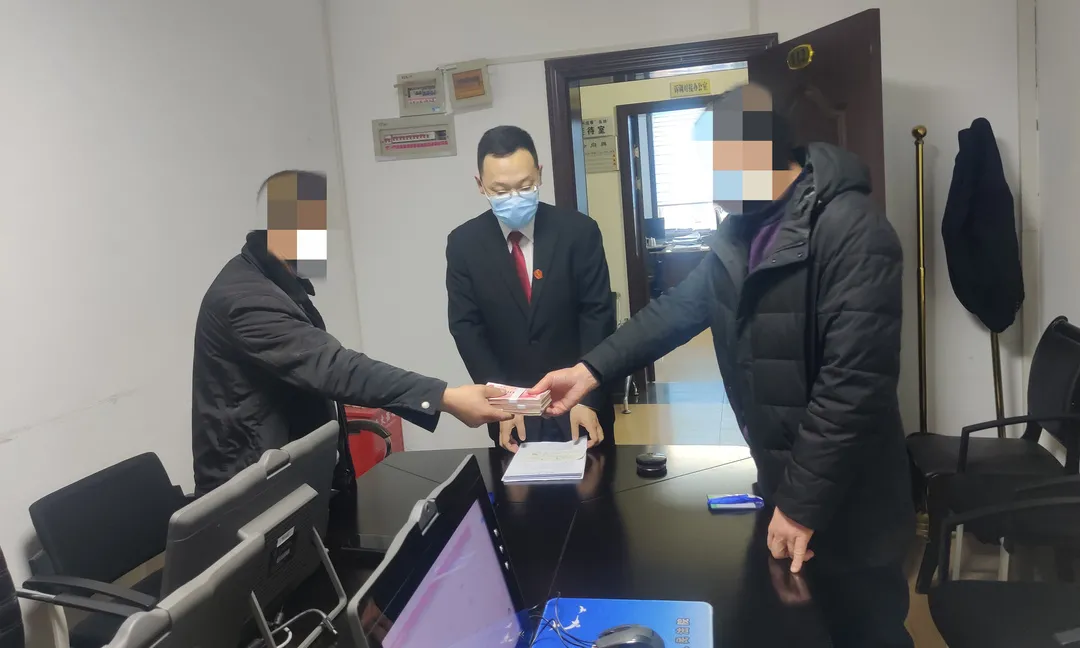 「执行路上」不等、不靠、不拖延，为民执行一路向前