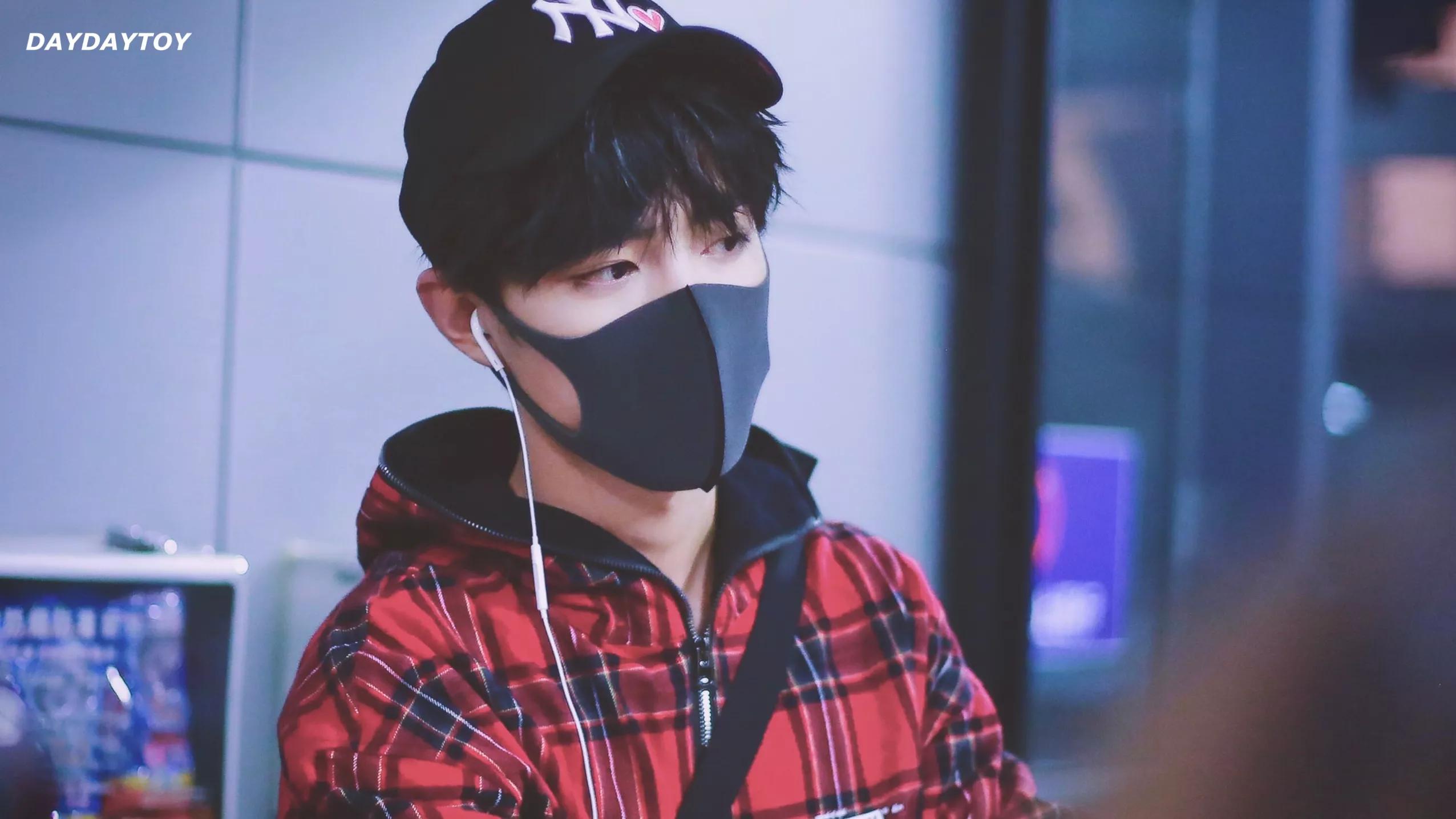 考古肖战:2018年9月—12月机场时间线汇总,今天请叫我收图狂魔