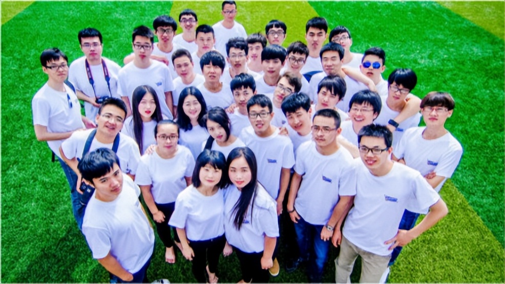 中考作文押题预测：毕业照+写作指导+优秀作文+名师点评