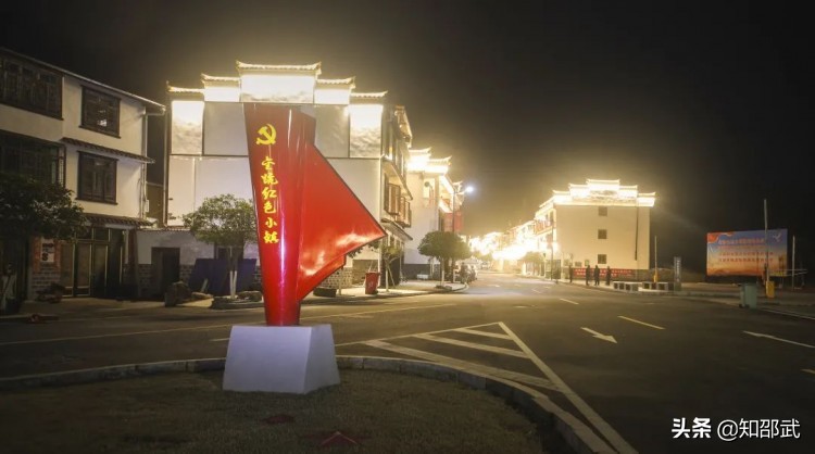 魅力金坑，夜景“醉”游人