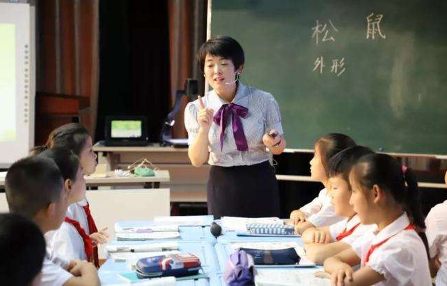 “教师薪资不低于公务员水平”后，公务员却感到委屈，表示不公平