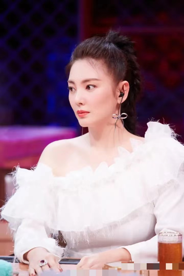 口无遮拦，越泼辣越红？张嘴就来事的5位女明星，你最喜欢谁？