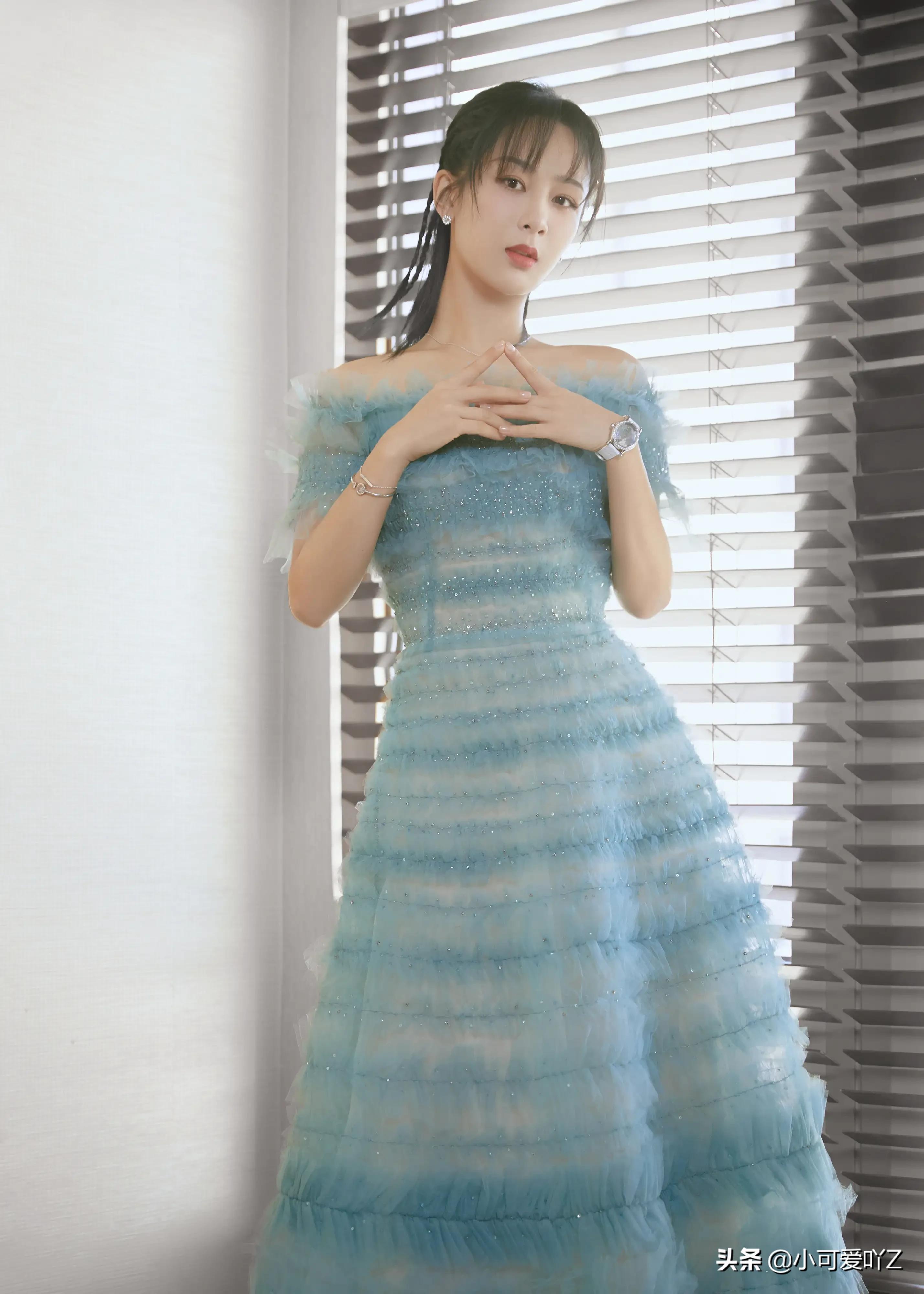 杨紫，美丽裙装，青春少女