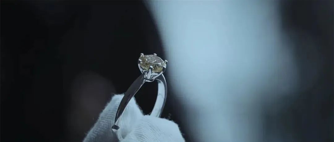 这顶级阵容一出，国产悬疑剧又要炸了