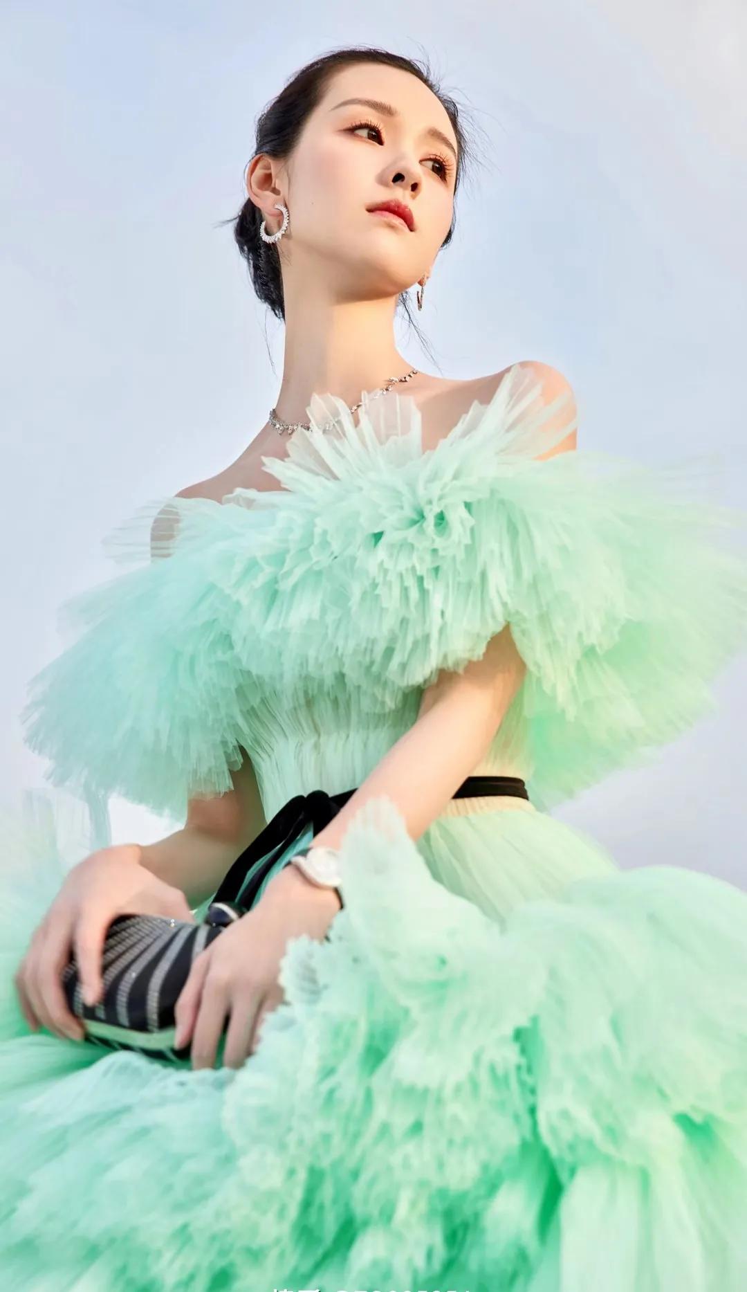 明星壁纸壹佰零陆陈都灵