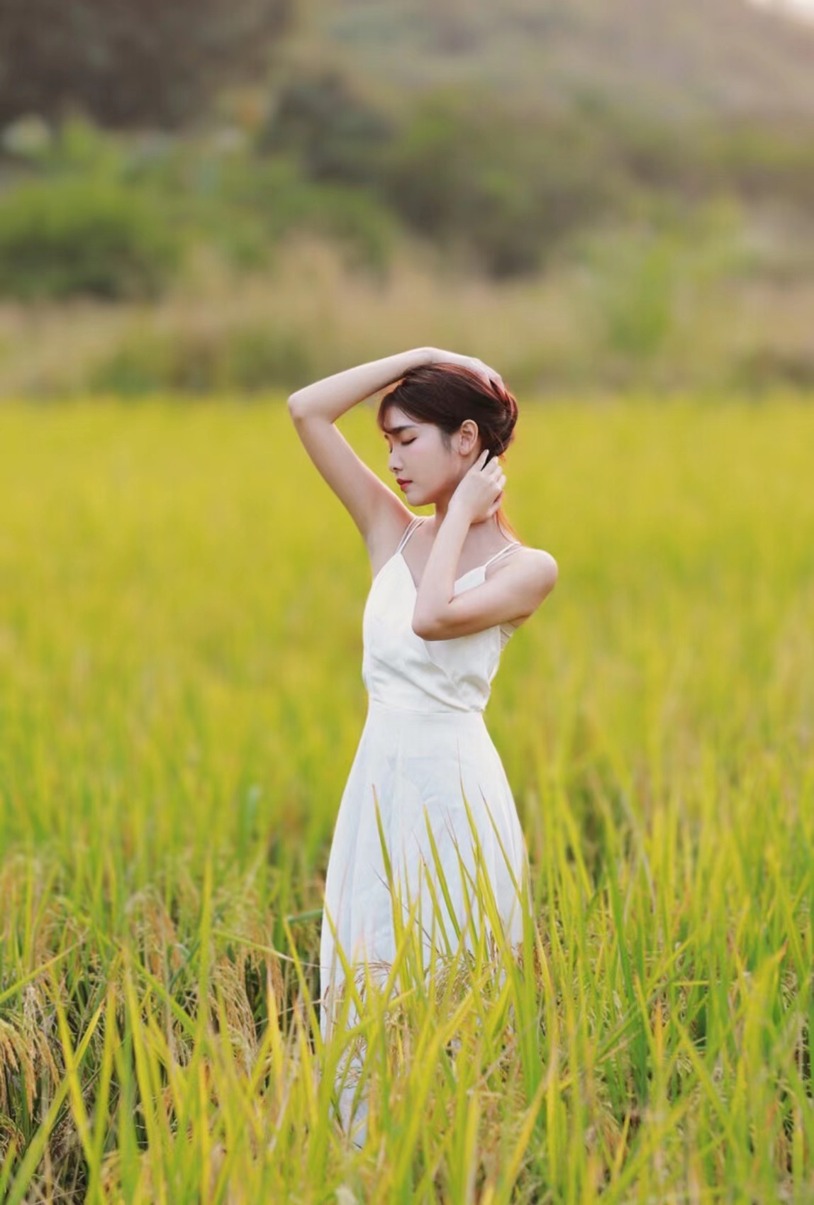 攝影技巧：學(xué)會戶外人像的7種核心拍法，你也能拍美美的風(fēng)光人像
