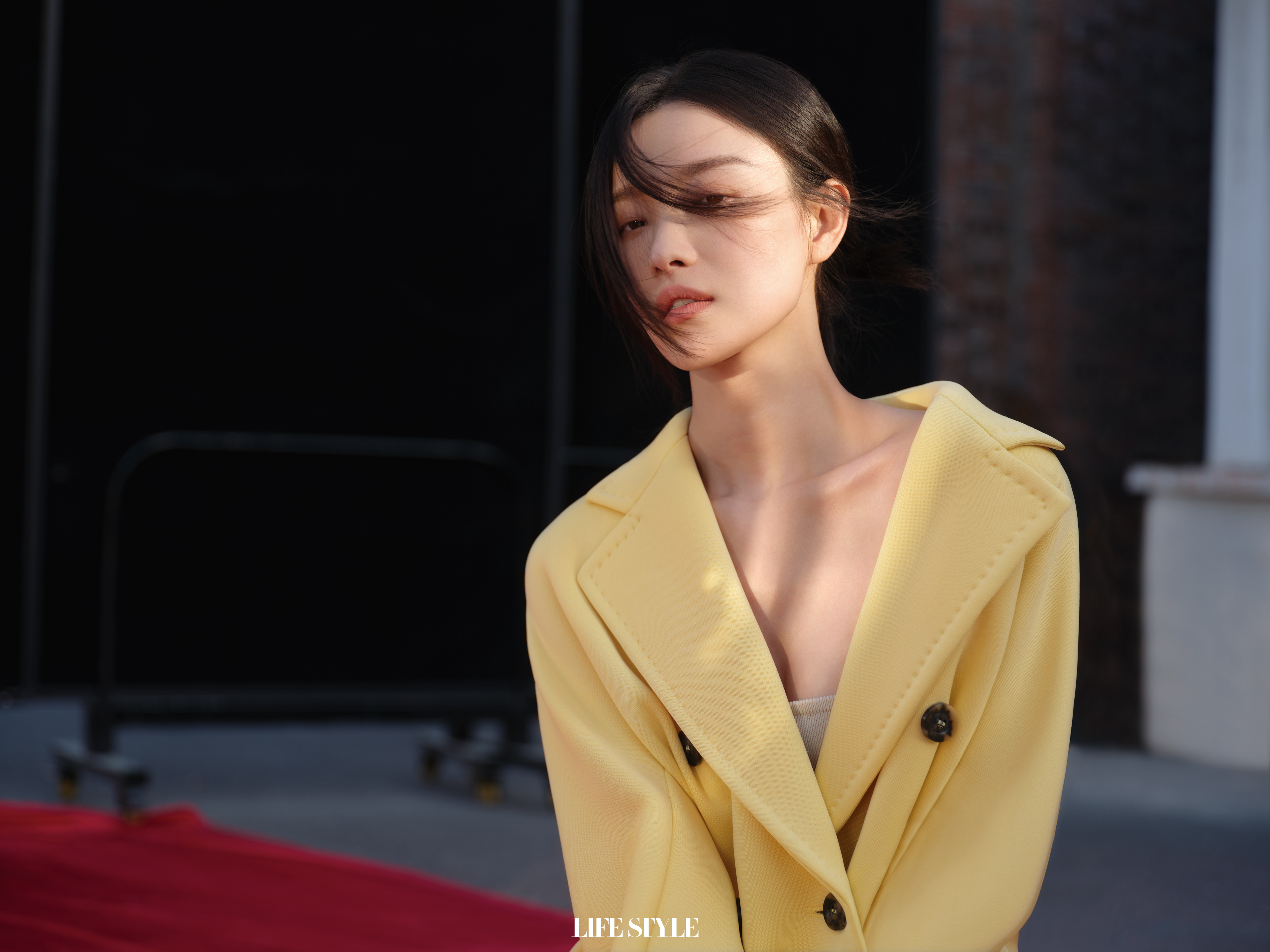 Max Mara 全新演绎经典大衣，限时“糖果工厂”在北京 SKP-S 商场开幕