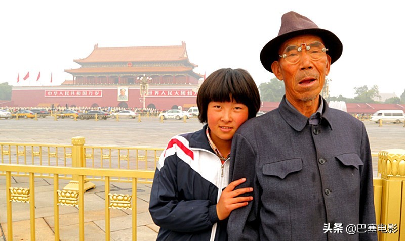 再看《变形记》孩子现状：富孩子名利双收，穷孩子被迫陪跑