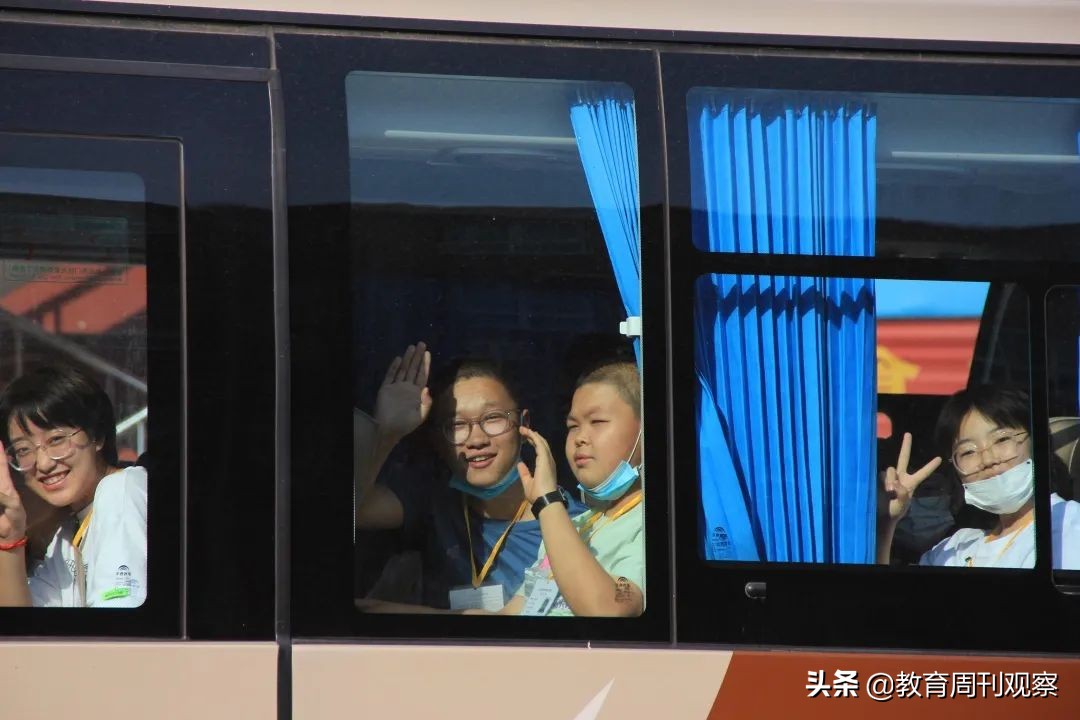 忻州市北方中學(xué)2022年初三畢業(yè)典禮(圖34) 忻州市北方中學(xué)2022年初三畢業(yè)典禮(圖34)