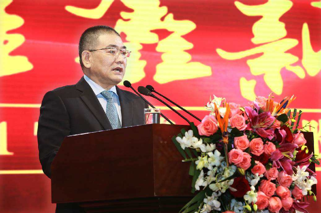 花120万请刘翔代言，隆鑫摩托换回5千万收益，已被200个城市禁用