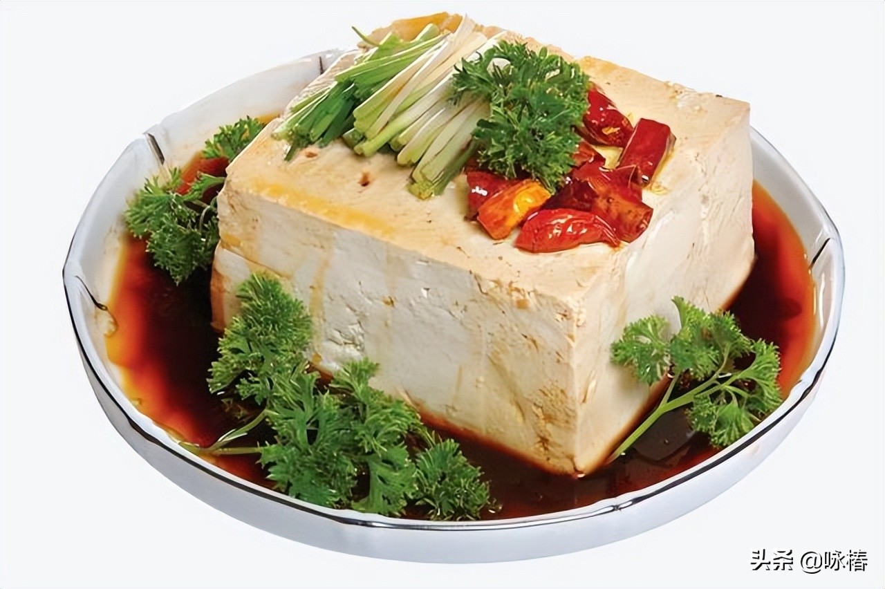 豆腐營養價值高，但這3種人或要盡量少吃，提醒：別再傻傻去吃了