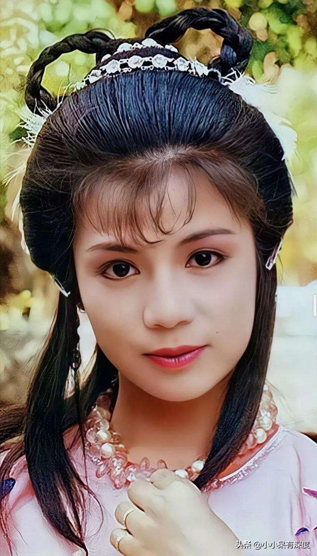 65岁汤镇业定居北京，频与小25岁的娇妻晒恩爱，翁美玲因他而死？