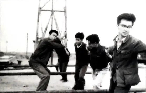 66年前高考成绩接近满分，却被清华北大拒收的混血男孩，后来怎样