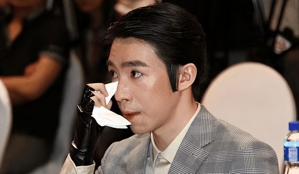 车祸、坠楼、遇海啸，10位死里逃生的明星，个个凤凰涅槃辉煌腾达