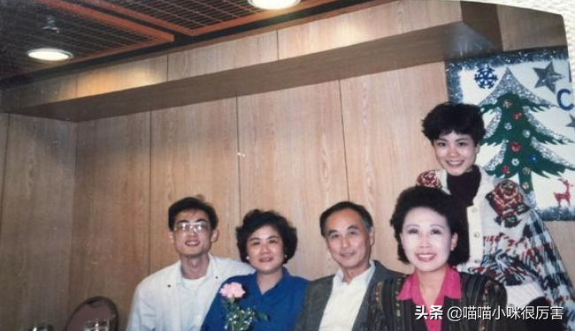 怪不得李亚鹏会娶小19岁的妻子，看了他历届的女友，就全明白了