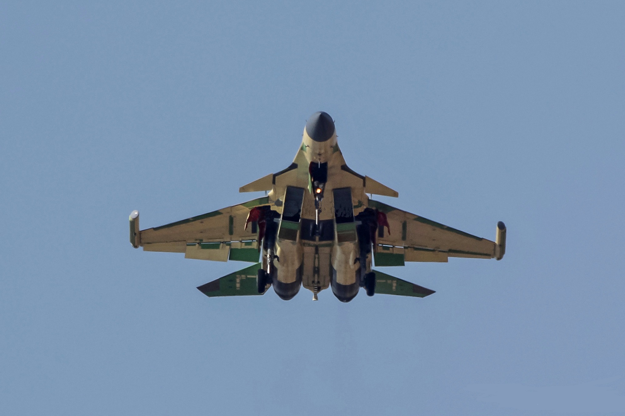 ��ɹ�������15Tȫ��Ͷ�����ڵ㣬�����й���ĸ��һ�����ػ�����