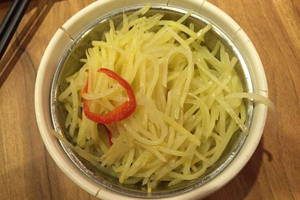 女子过午不食，5年后，除了体重变轻，身体还获得了什么？