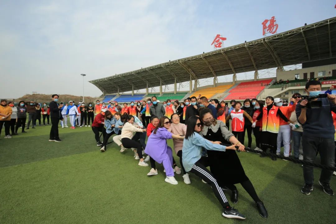 “巾幗心向黨 奮進(jìn)新征程”群眾性文化 娛樂(lè)活動(dòng)亮彩紛呈