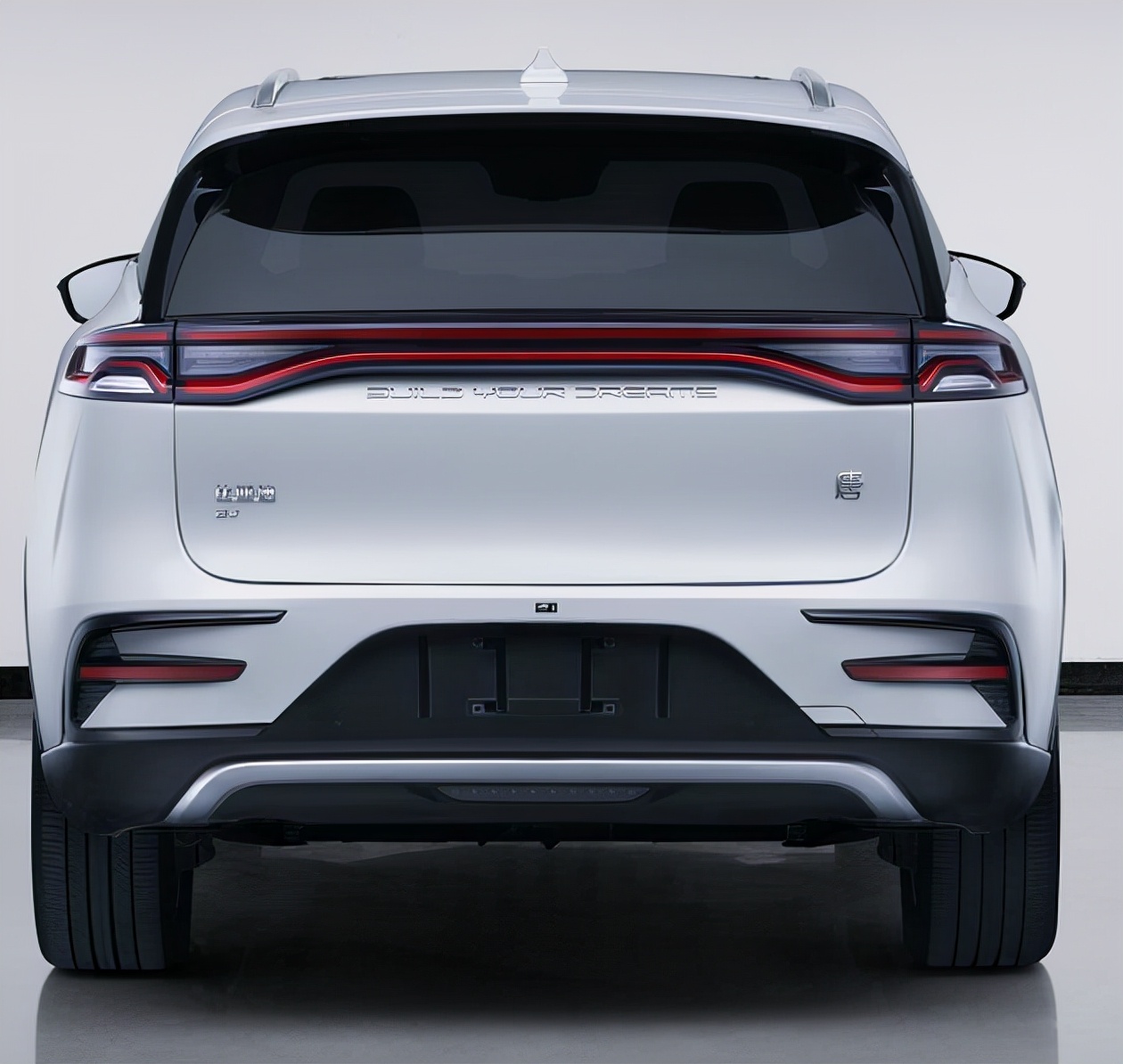 比亚迪又出新车了，比亚迪唐EV