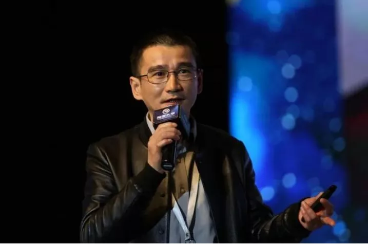 90后高管入狱，蒸发200亿！中国最会“洗脑”大师，做错了什么？