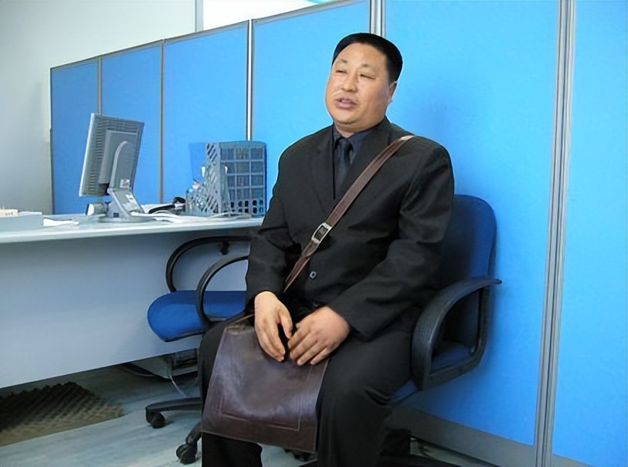 英年早逝的8位男星，个个让人惋惜，最大46岁，最小8岁