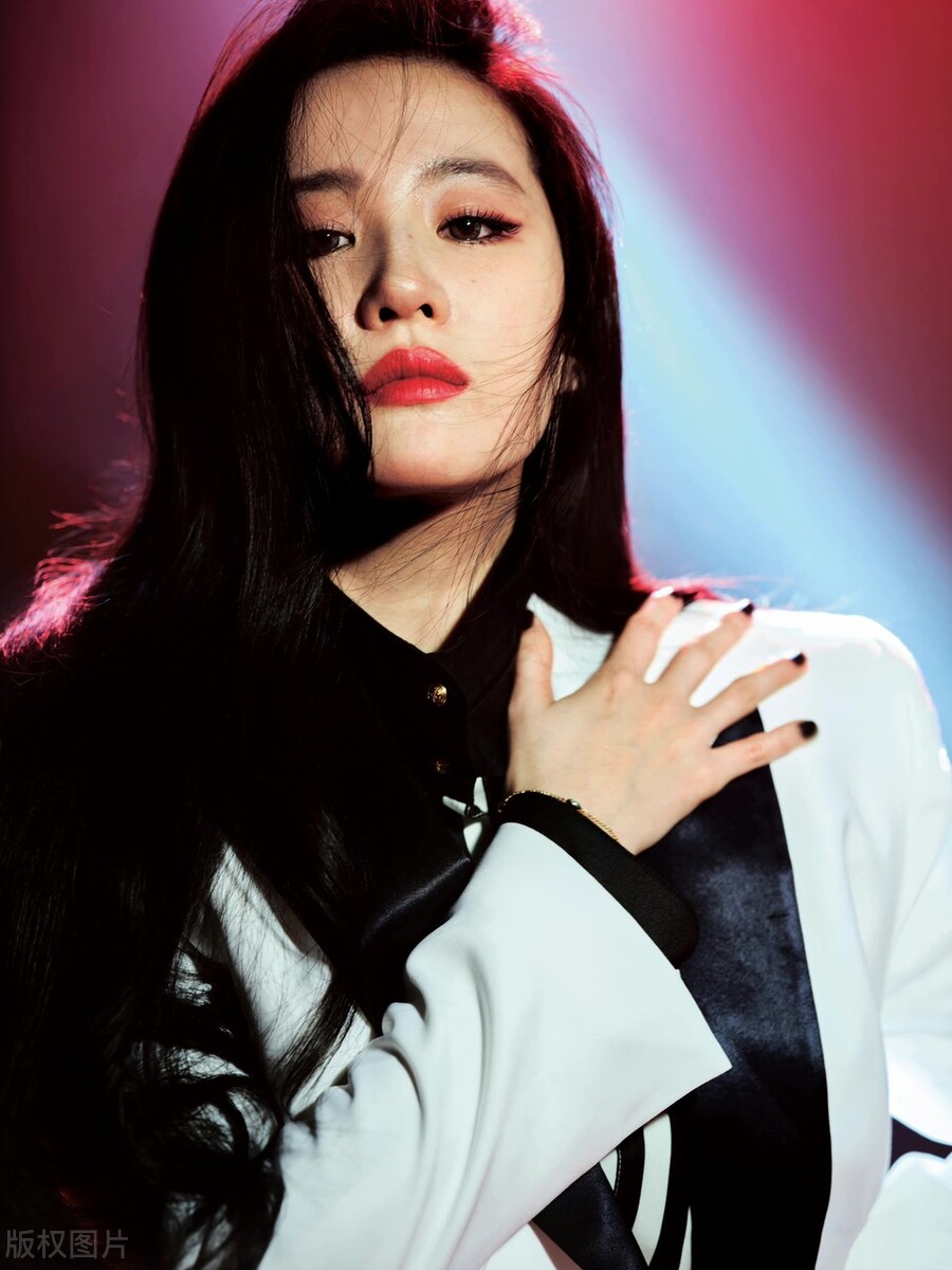 高颜值人类刘亦菲