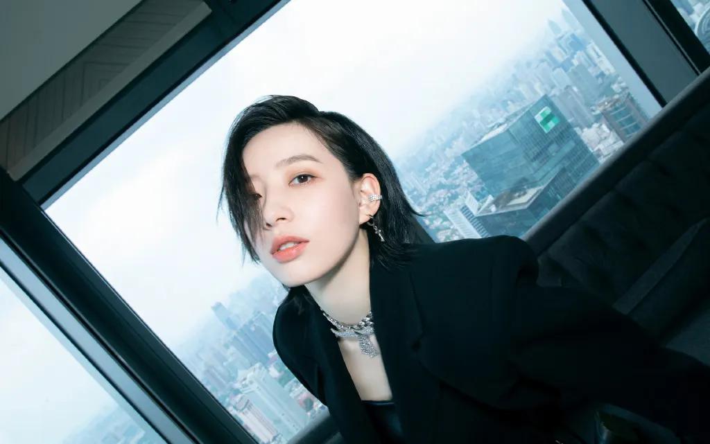 2011快乐女声10强现状：段林希夺冠名不副实，杨洋成浪姐3首发