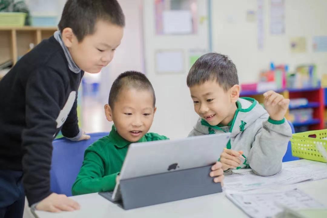 北京海淀“六小强”的娃们，为何扎堆去了这所私立学校？