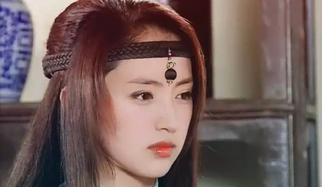 颜值不够别带“额饰”！13位女星造型PK，谁才撑得起倾国倾城