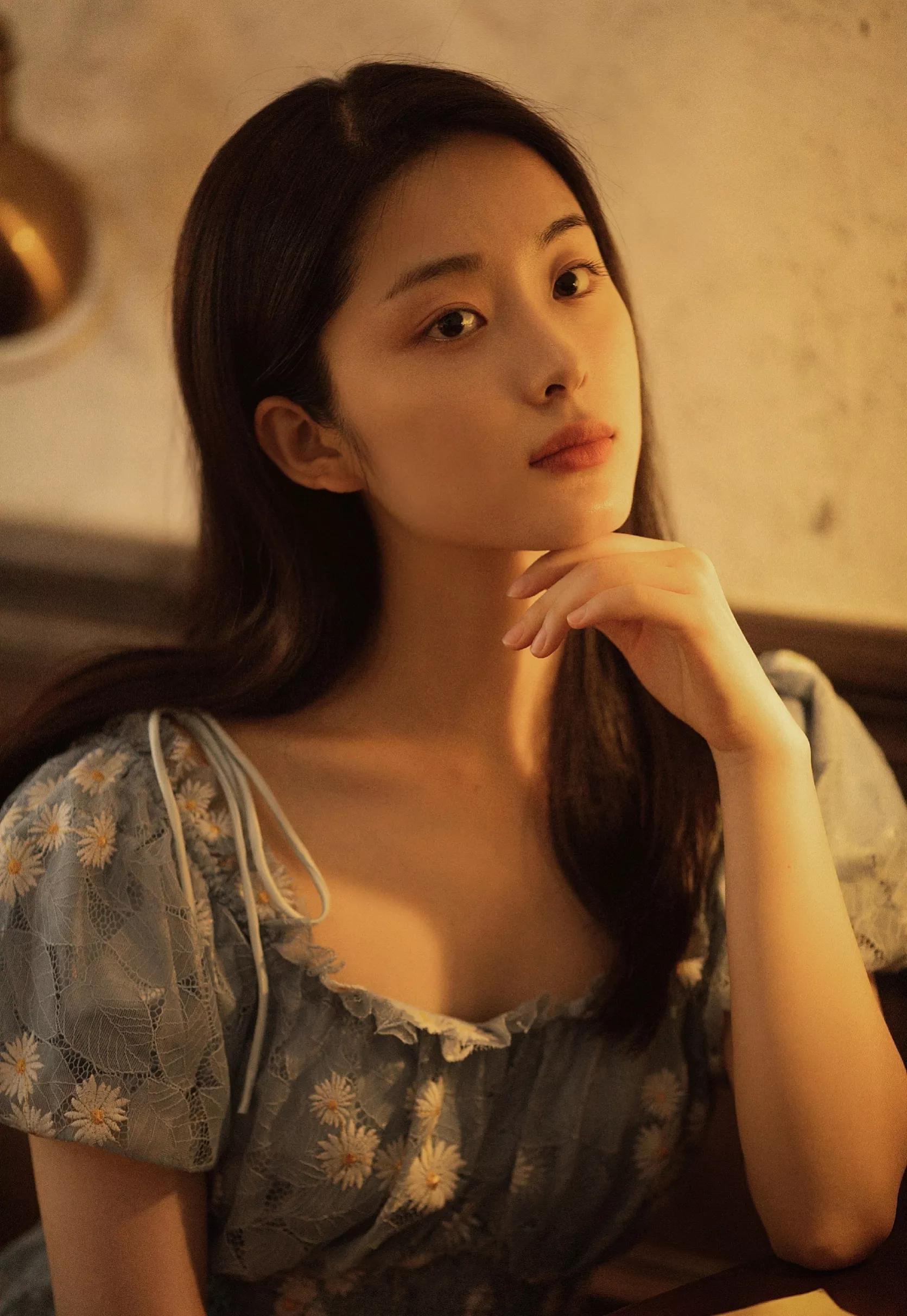 手机大片，女星李艺彤、吴曼思、杨颖和万茜