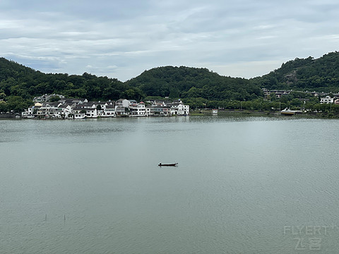 东钱湖希尔顿毕业记——湖景露台套房体验