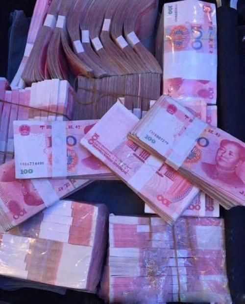 过年回家带点啥礼物（过节回家带什么礼物）