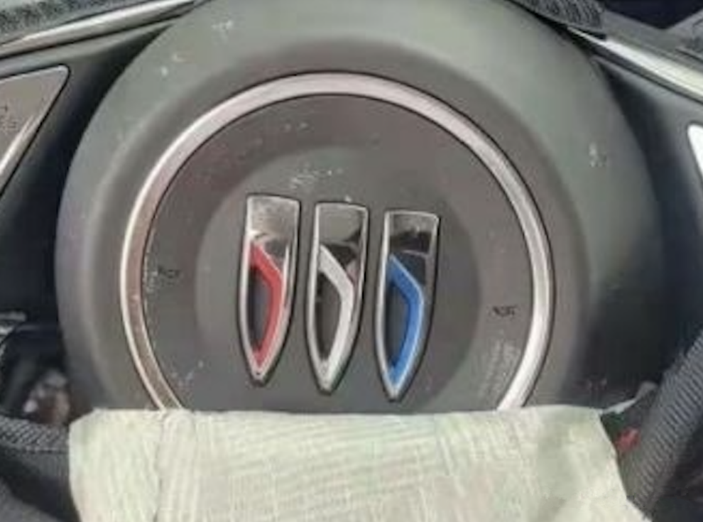 网传别克全新LOGO曝光，这是“三把指甲刀”？