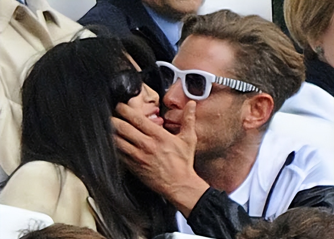 贾尼·阿涅利的外孙,可能对于这个头衔大家并不认识,但是说到菲亚特