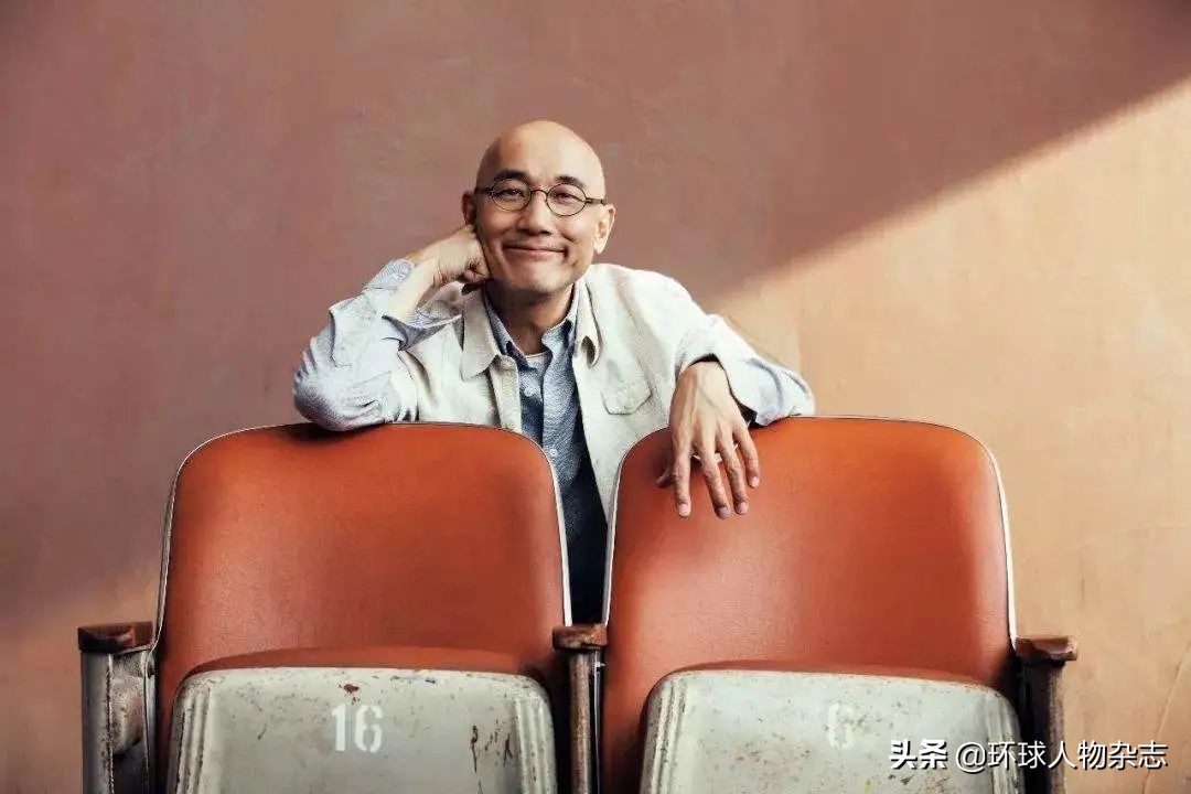 唱红《一生所爱》里的“苦海爱恨”，他的爱情却超甜