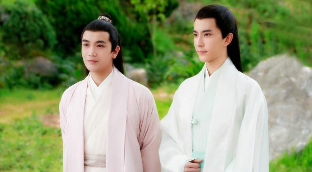 资源到位，演技稀碎，这5位男艺人演了个寂寞