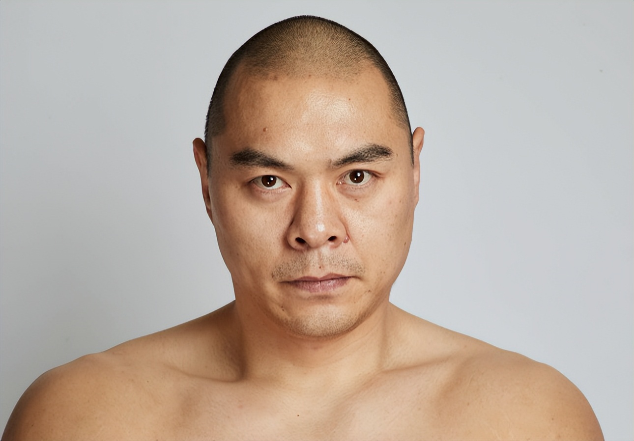 僅用114秒！39歲中國拳王KO美國對手：我把國旗插在了拉斯維加斯