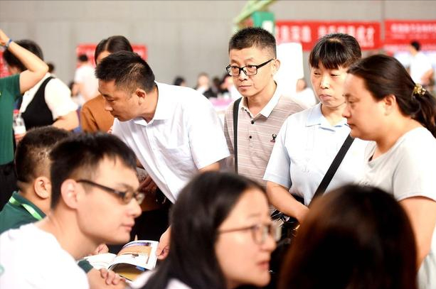 河北4所大学已被全面点名曝光，毕业证一文不值，家长报考要小心